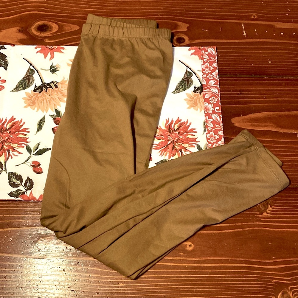Zenana camel color leggings - Picture 2 of 6